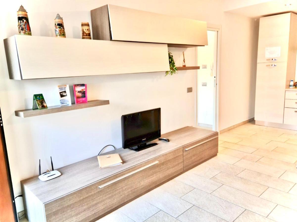 Apartamento Romantic Dream On The Lake Lezzeno Exterior foto